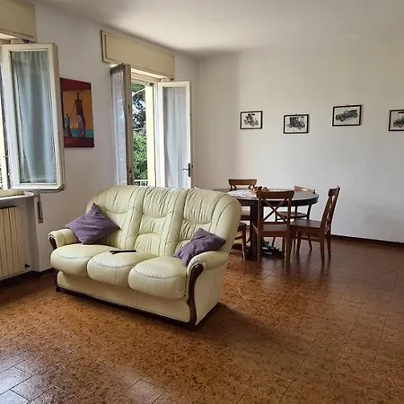 Apartment Per Le Vacanze Vicino Al Mare, In Zona Centrale!
