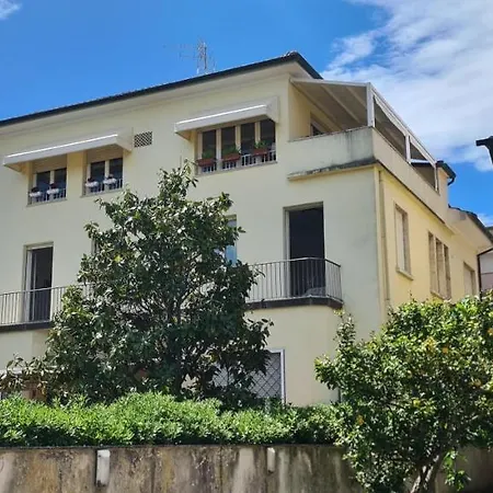Apartment Per Le Vacanze Vicino Al Mare, In Zona Centrale! Viareggio