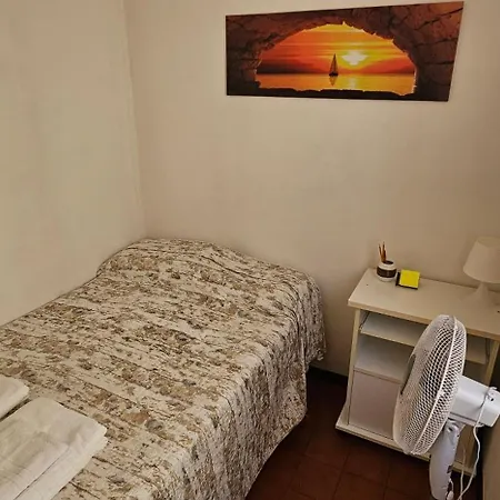 Per Le Vacanze Vicino Al Mare, In Zona Centrale! Apartment *