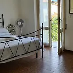 Per Le Vacanze Vicino Al Mare, In Zona Centrale! Viareggio