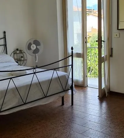 Per Le Vacanze Vicino Al Mare, In Zona Centrale! Viareggio