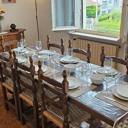 Apartment Per Le Vacanze Vicino Al Mare, In Zona Centrale! *