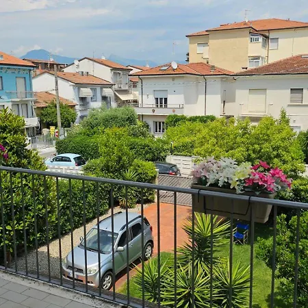 Apartmán Per Le Vacanze Vicino Al Mare, In Zona Centrale!