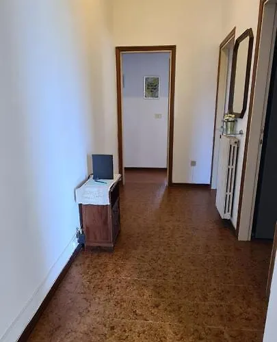 Per Le Vacanze Vicino Al Mare, In Zona Centrale! Apartman *