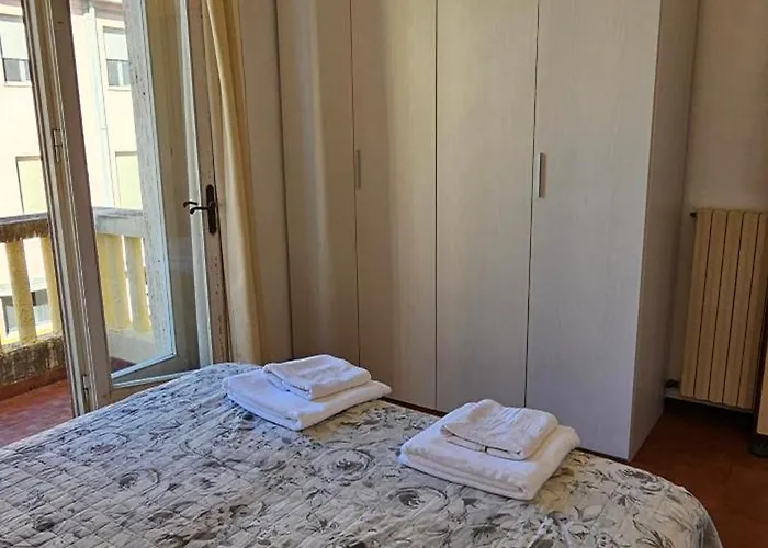 Apartman Per Le Vacanze Vicino Al Mare, In Zona Centrale! *