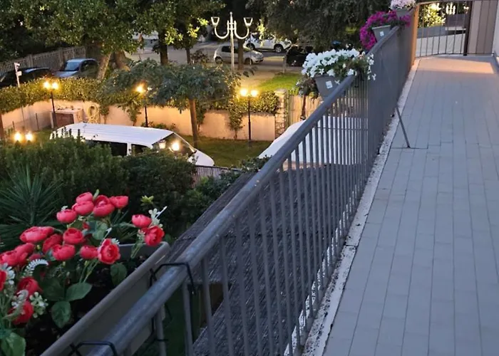 Per Le Vacanze Vicino Al Mare, In Zona Centrale! Apartman Viareggio